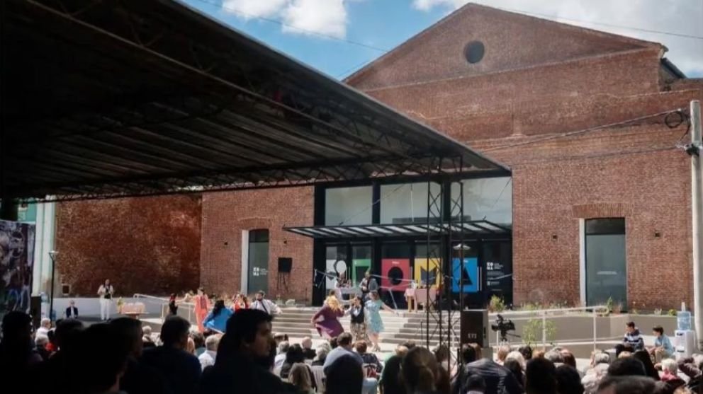 Alberti recuperó el Cine Teatro Roma tras 20 años de inactividad