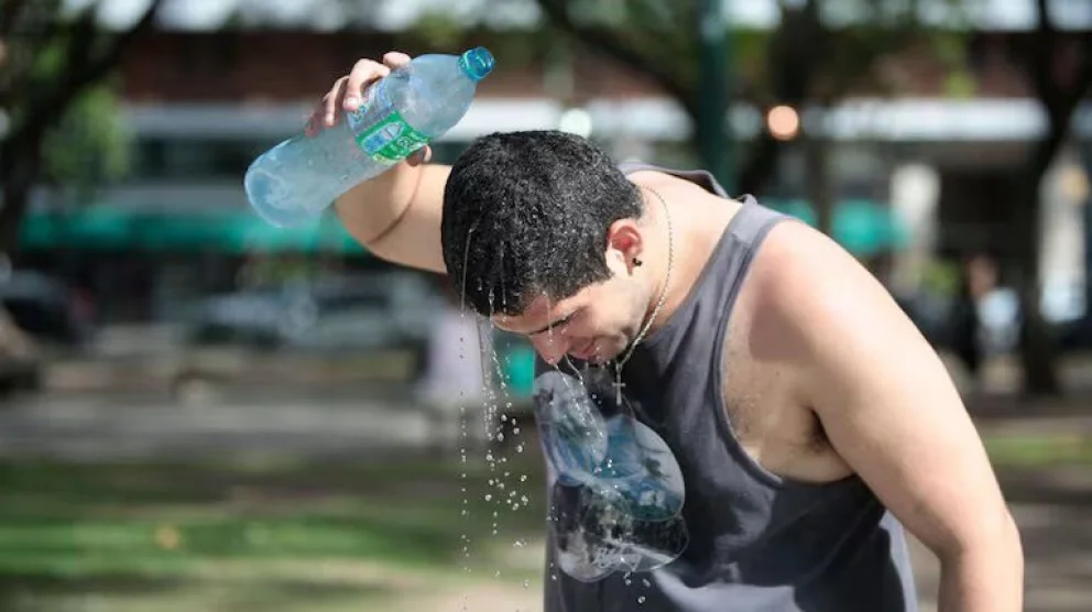 Anticipan una ola de calor con temperaturas que superarán los 40 grados