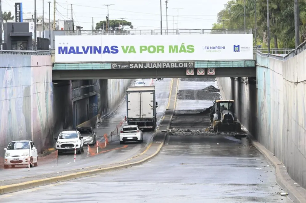 Comenzaron los trabajos de repavimentación del Túnel San Juan Pablo II