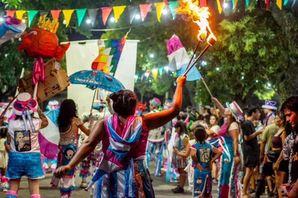 Vuelve el Corso de Haedo: dos escenarios, murgas, bandas, feria, alegría y fiesta popular