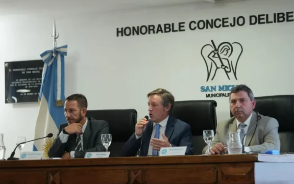 Jaime Méndez proyecta nuevos tomógrafos, pista de atletismo, seguridad y obras