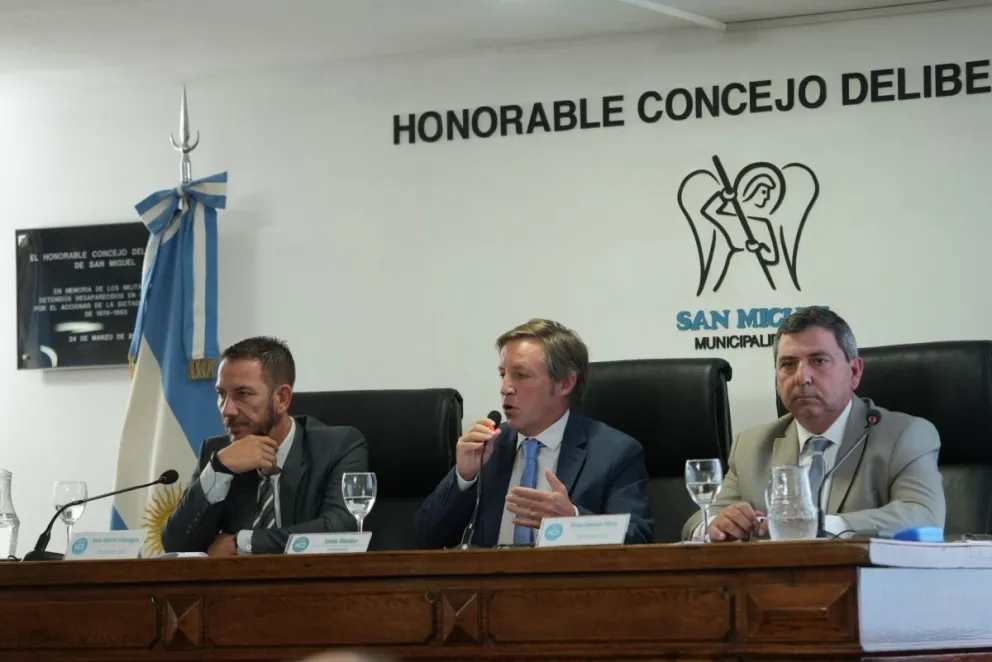 Jaime Méndez proyecta nuevos tomógrafos, pista de atletismo, seguridad y obras
