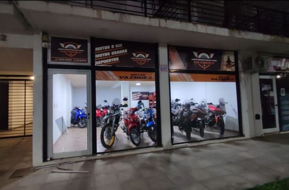 Tres menores de 15 años robaron en una agencia de motos de Chivilcoy