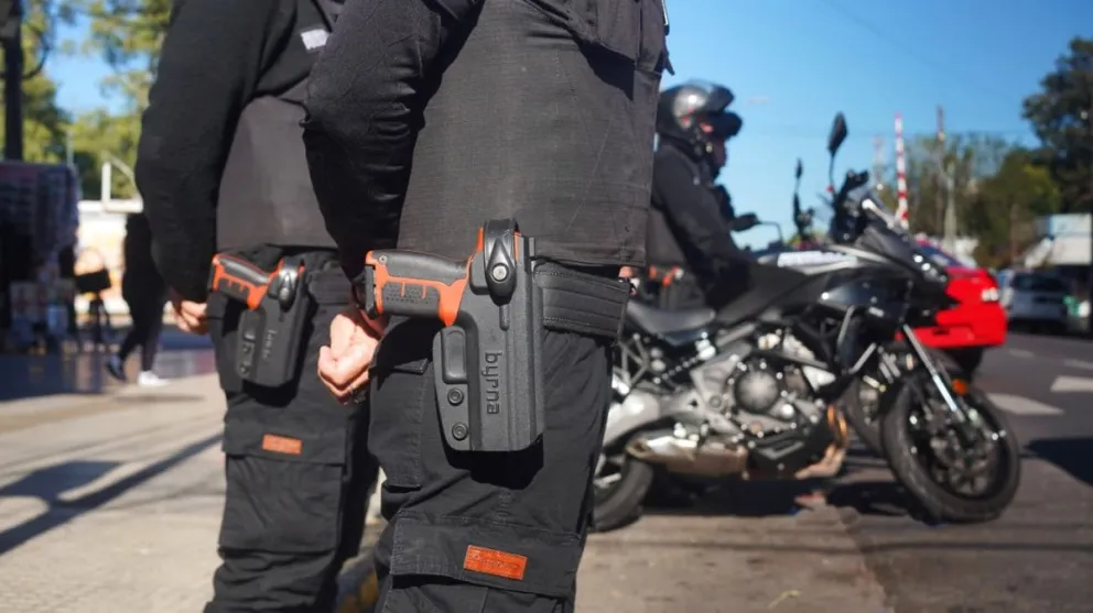 La Patrulla Municipal de Vicente López está armada con pistolas de baja letalidad