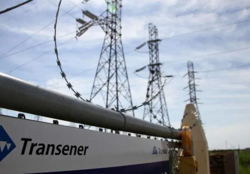 Se presentan ofertas por privatizacion de Transener con cambios en cronograma