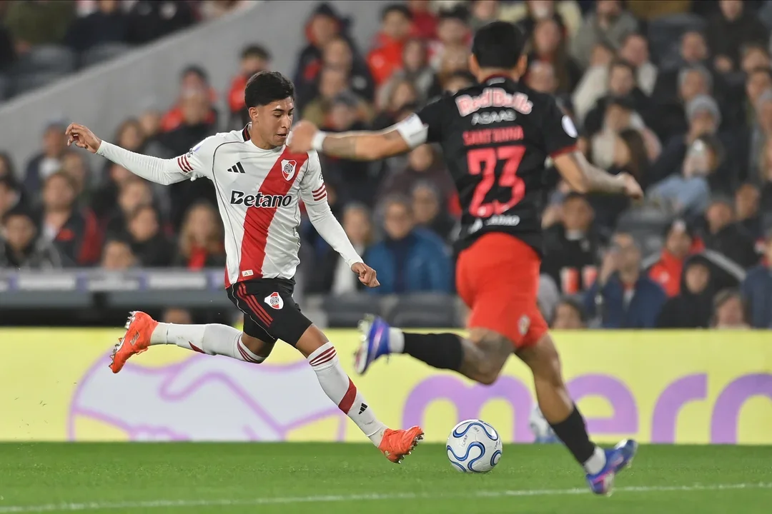 River busca avanzar a octavos de final ante Blooming en Copa Sudamericana