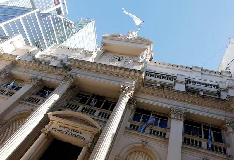 El Banco Central compró reservas pero retrocedieron por pagos de deuda