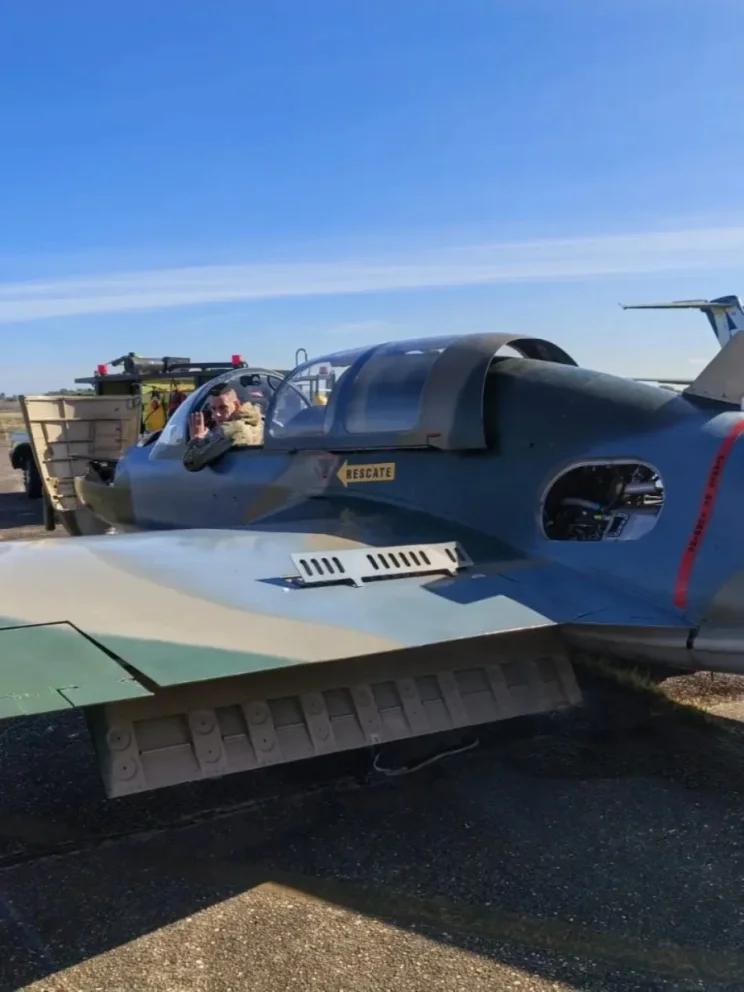 Museo Aeronáutico de Morón: lograron poner en marcha un histórico avión que llevaba años sin encenderse
