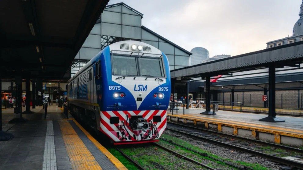 Nueva incorporación en el Tren San Martín: ya funciona una segunda locomotora de refuerzo