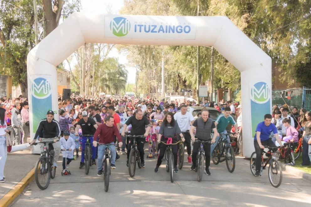 Regresan las bicicleteadas por los barrios de Ituzaingó: el cronograma completo de septiembre