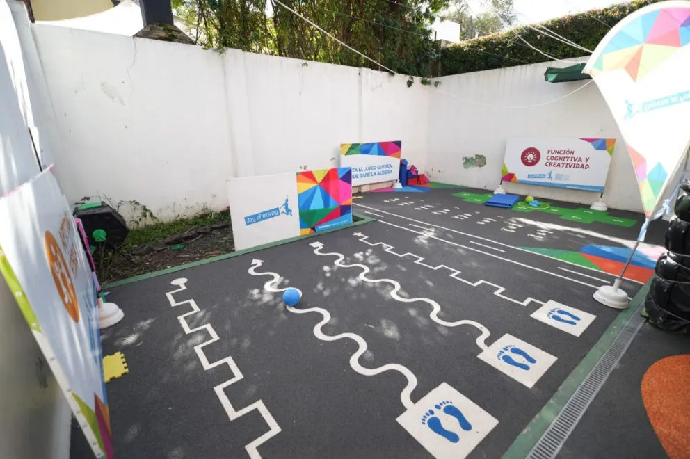 Se inauguró en el Jardín N°8 de Vicente López el primer patio adaptado Joy of Moving