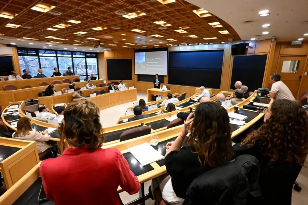 Nardini presentó Distrito Malvinas en el encuentro internacional “Ciudades y Ecosistemas para el Bien Común 2026-2030”