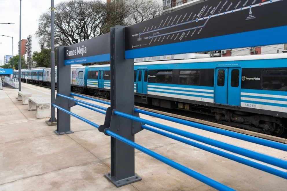 Tren Sarmiento: vuelven a funcionar los andenes centrales de Ramos Mejía y Ciudadela